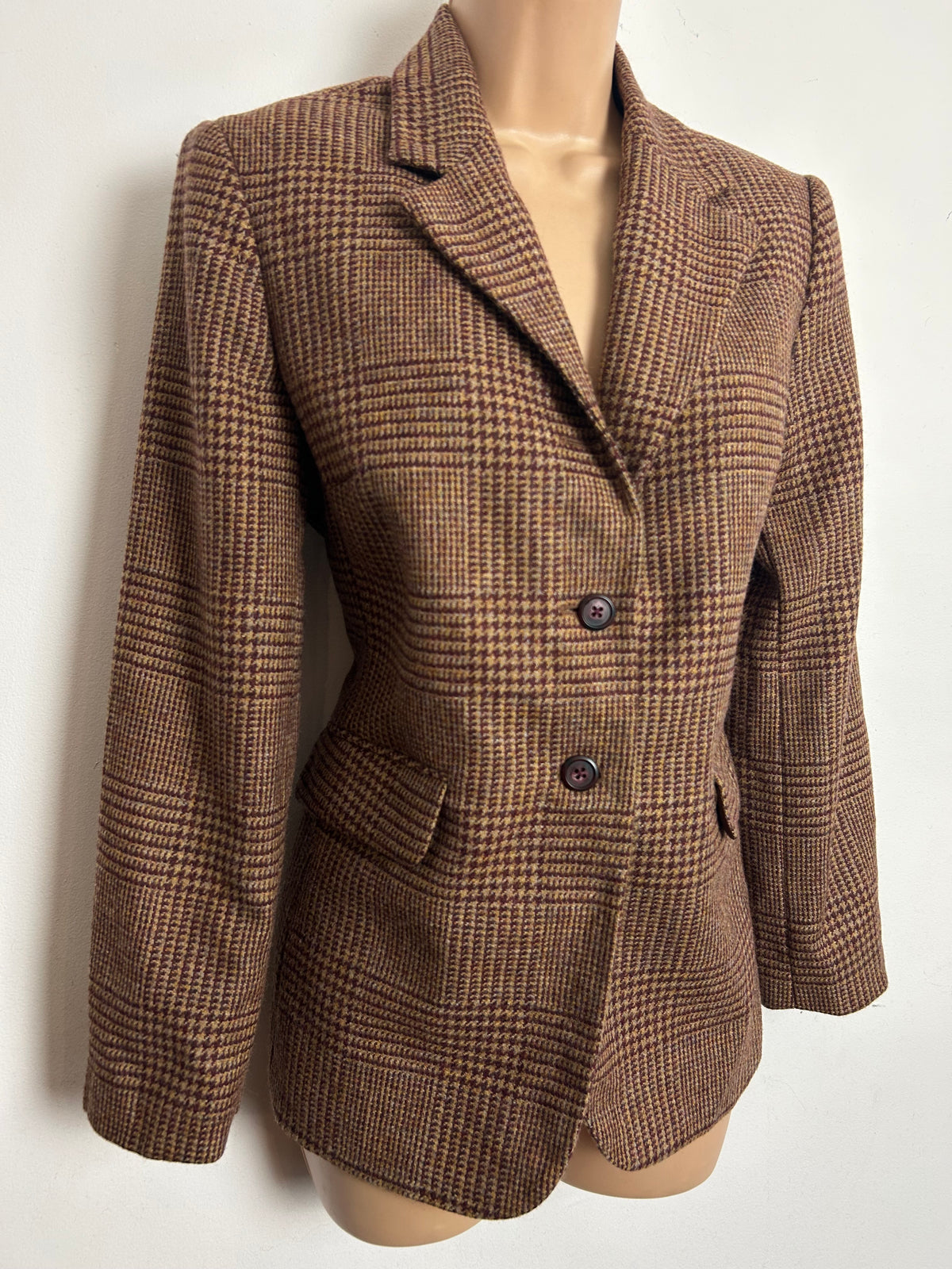 Vintage 1980s TALBOTS PETITES Size 10-12 Brown Hounds Tooth Check 100% Lambswool Blazer