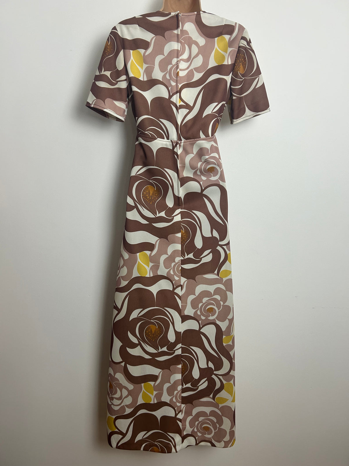 Vintage 1970s Size 10 Brown White & Yellow Abstract Print Maxi Dress