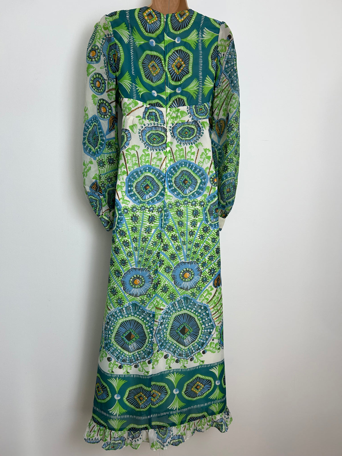 Vintage 1970s MISS NOVELL Size 10-12 Cream Teal & Green Abstract Print Long Sleeve Maxi Dress