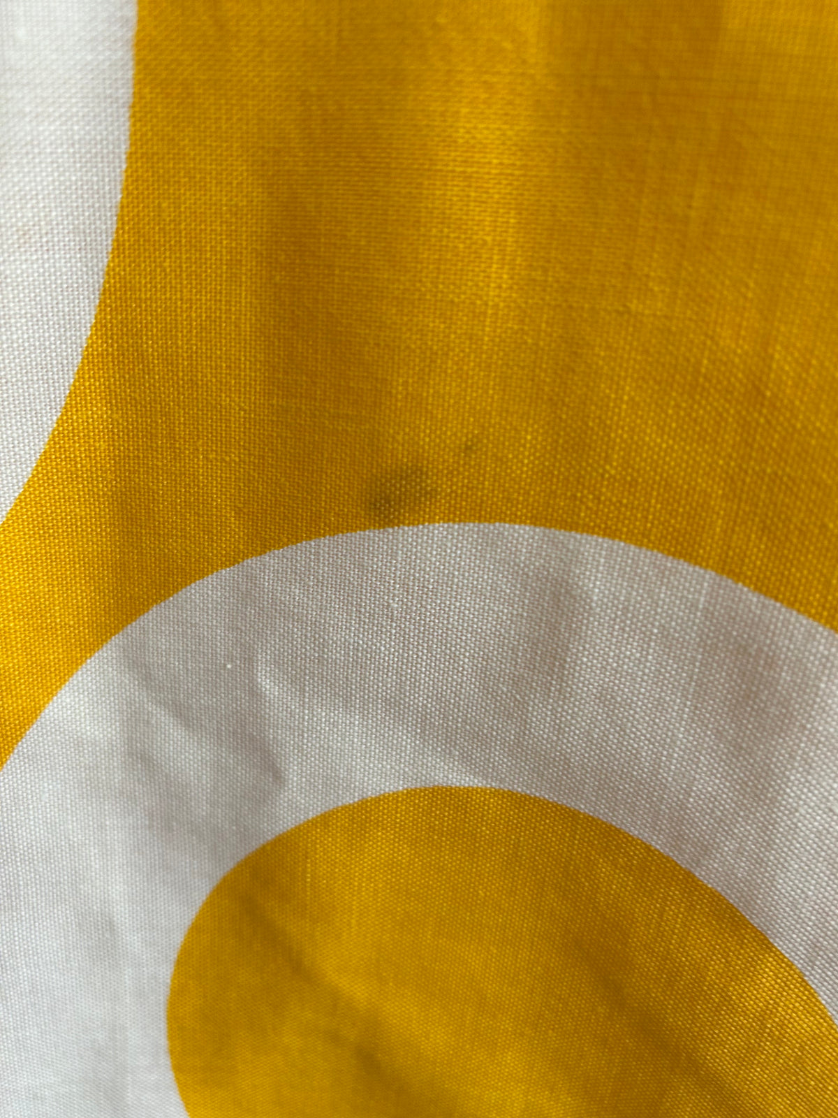 Vintage 1970s CAPRICCIOS BYROTER OF LONDON Size 10 Yellow White & Very Pale Lemon Circle Print Belted Maxi Dress