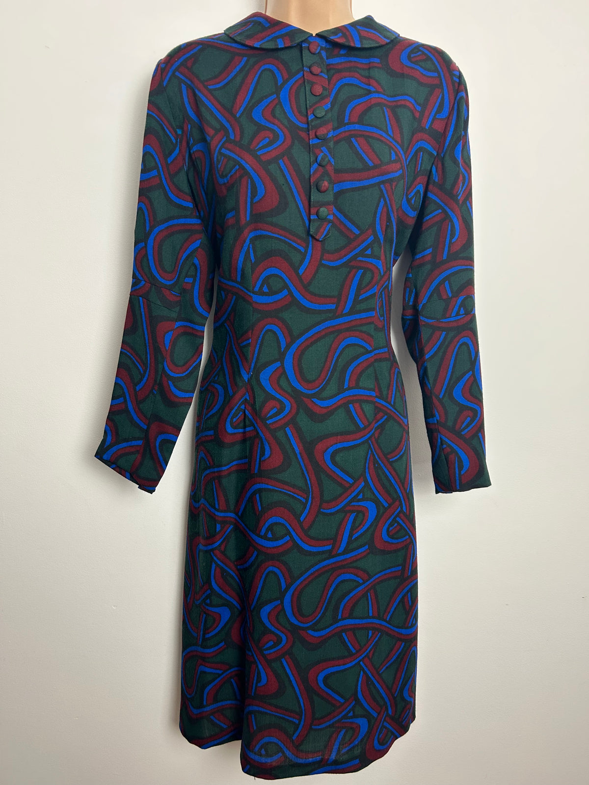 Vintage 1960s Size 14 Dark Green Red & Blue Swirly Stripe Print 3/4 Sleeve Shift Dress