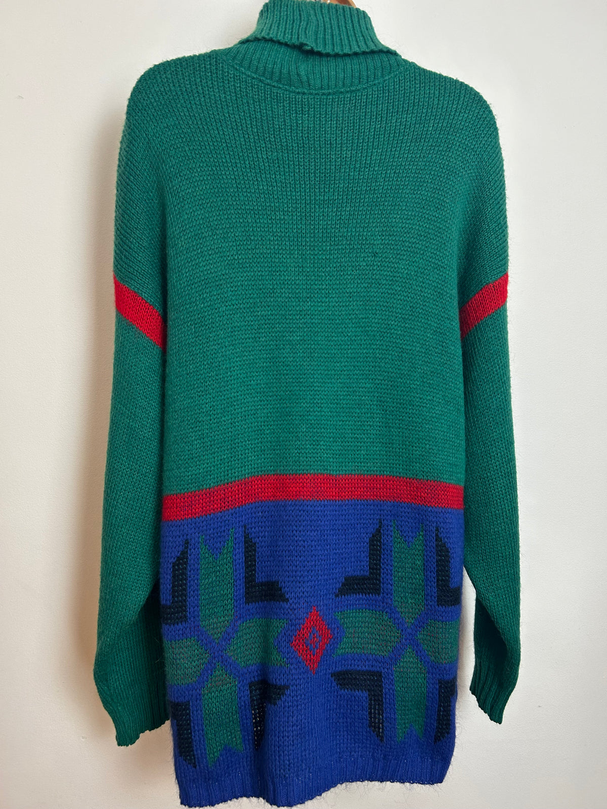 Vintage 1980s GENTI Up To Size 12/14 Slouchy Green Red & Blue Abstract Pattern Turtle Neck Long Jumper