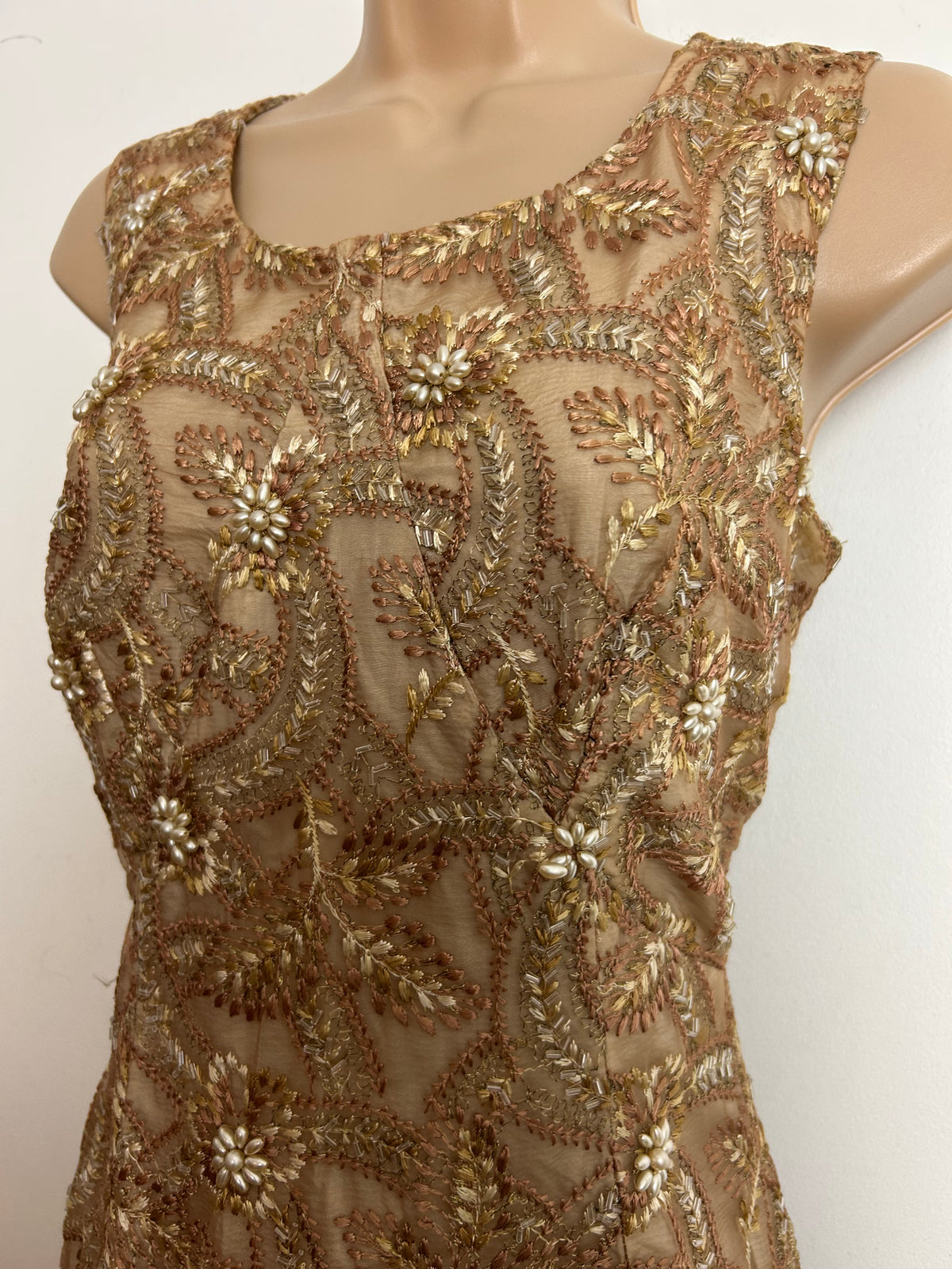 Vintage 1960s Size 6-8 Beige Silver & Gold Embroidered Bead Detail Evening Party Dress