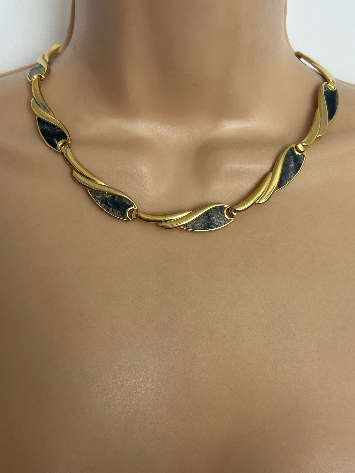 Vintage Gold Tone & Faux Leather Set Fancy Panelled Choker Necklace
