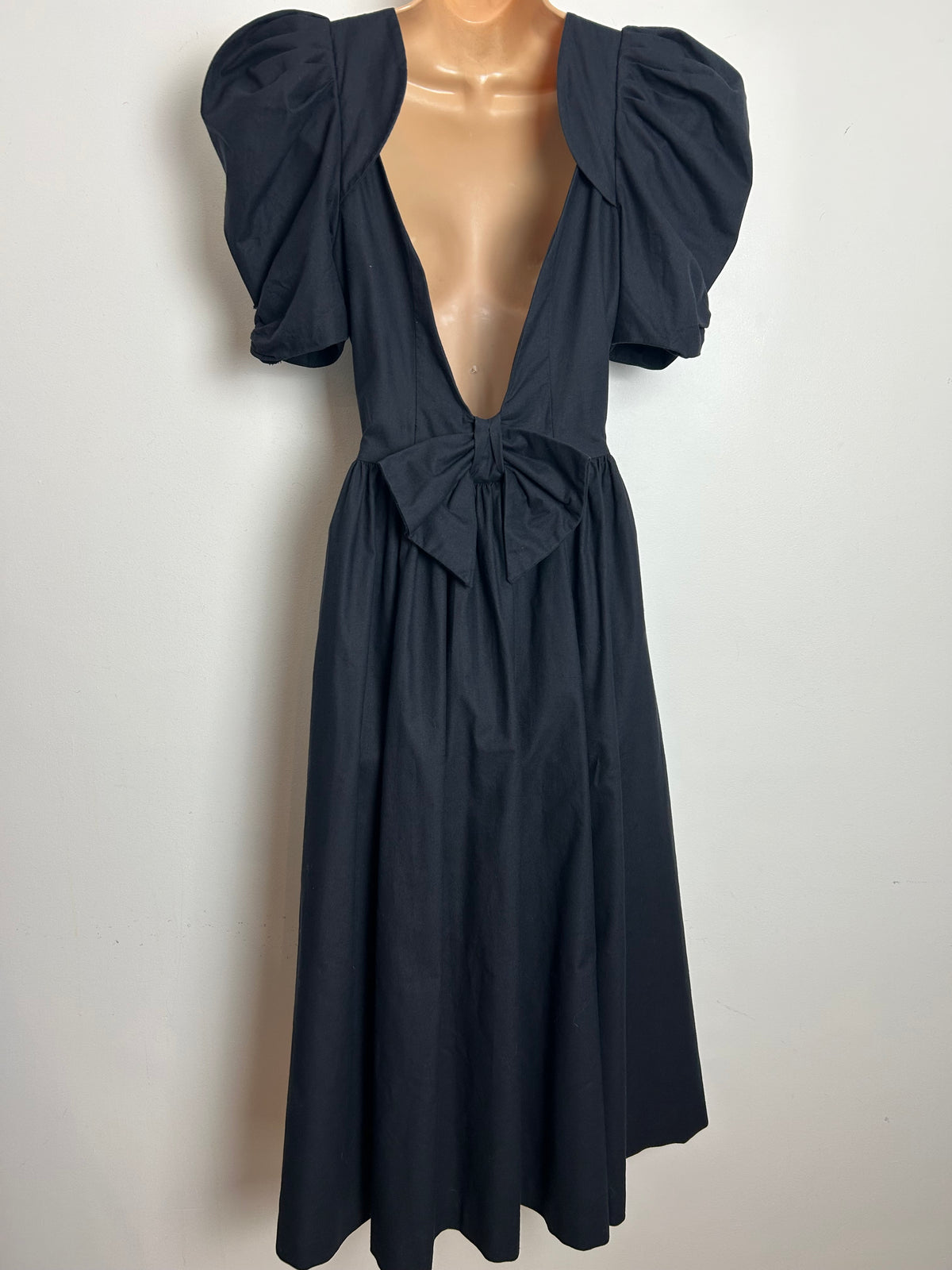 Vintage 1980s LAURA ASHLEY Size 12 (16 On Label) Black open Bow Back Puff Sleeve Midi Dress