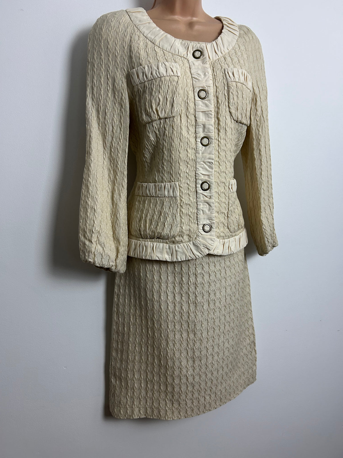 Vintage 1990s MOSCHINO CHEAP & CHIC Size 10 Cream Crinkle 60s Style Dress & Jacket Suit