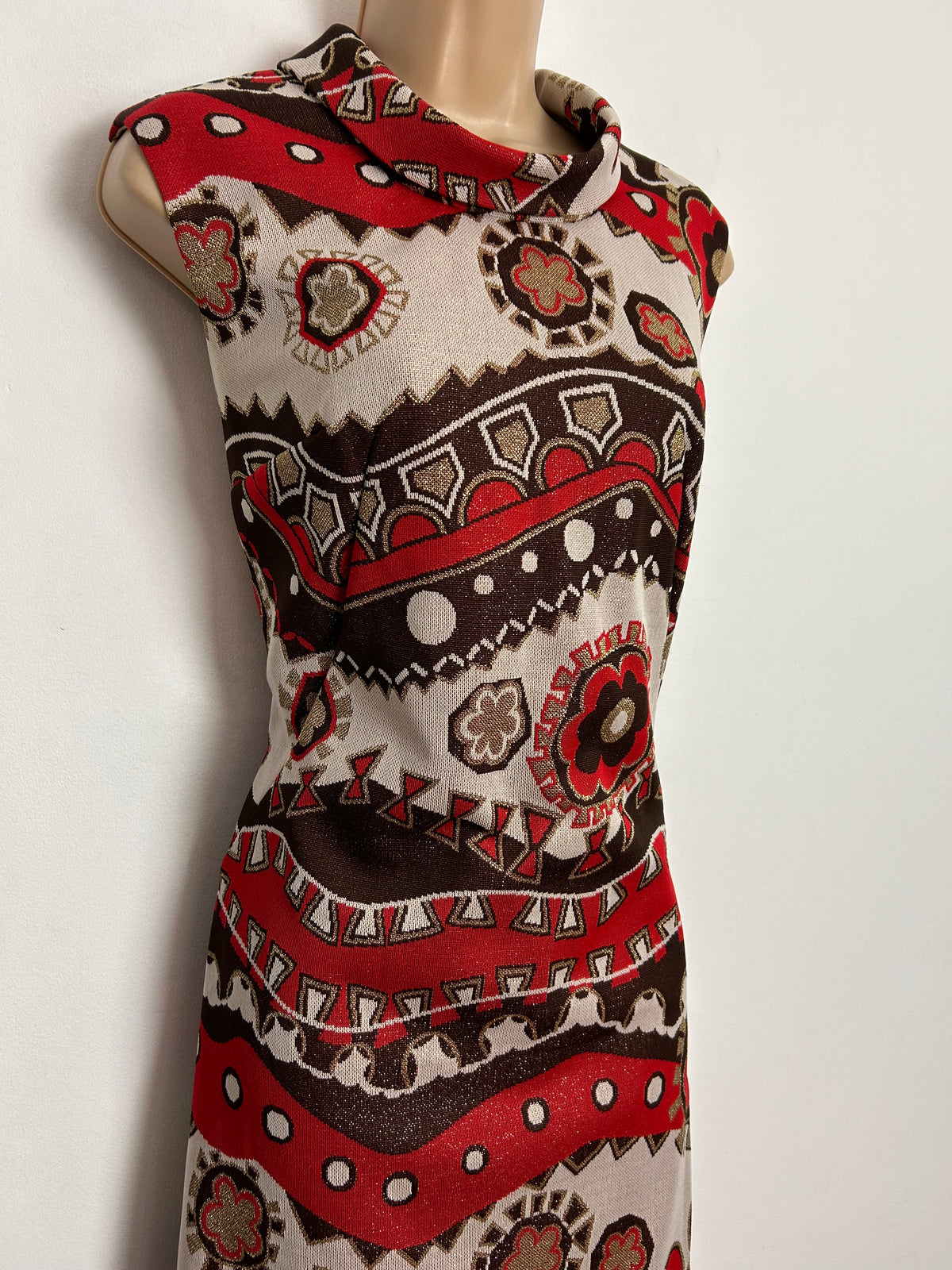 Vintage 1970s UK Size 12 Red Brown Beige & Gold Lurex Abstract Print Column Evening Occasion Maxi Dress