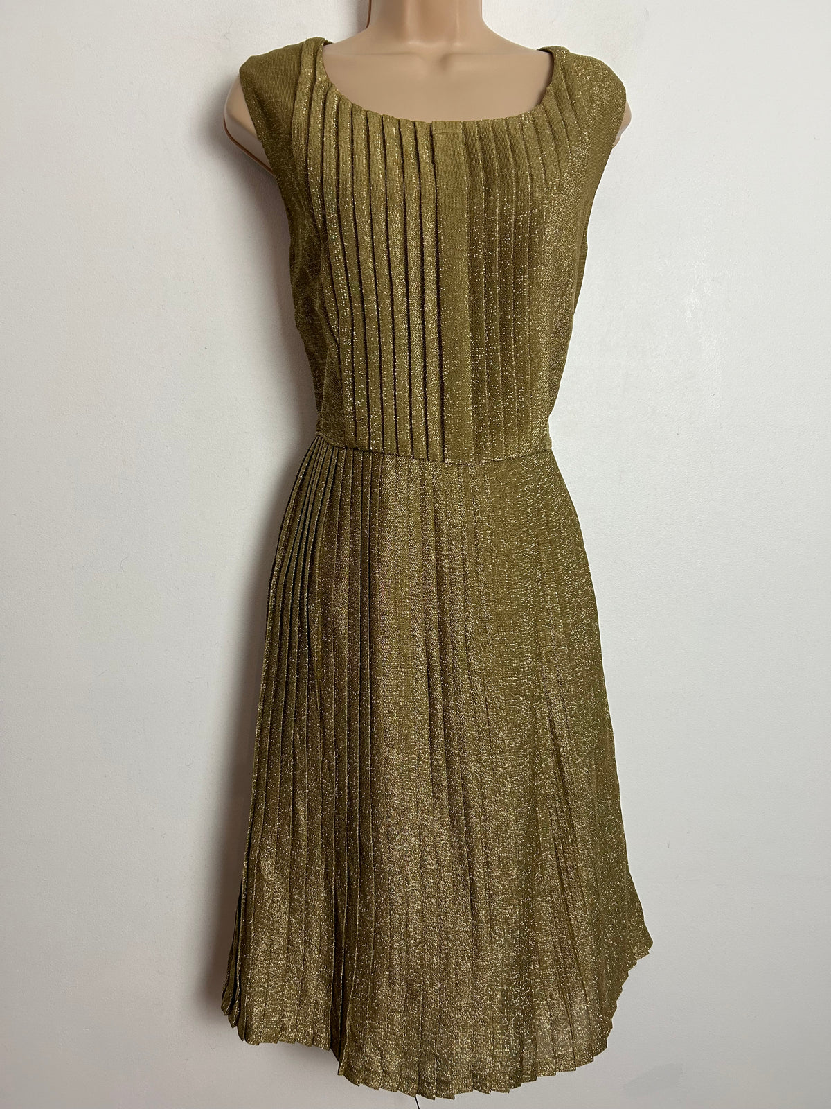 Vintage RARE EARLY 1960S ALICE EDWARDS UK Size 12 Gold Lurex Pleated Xmas Party Dress
