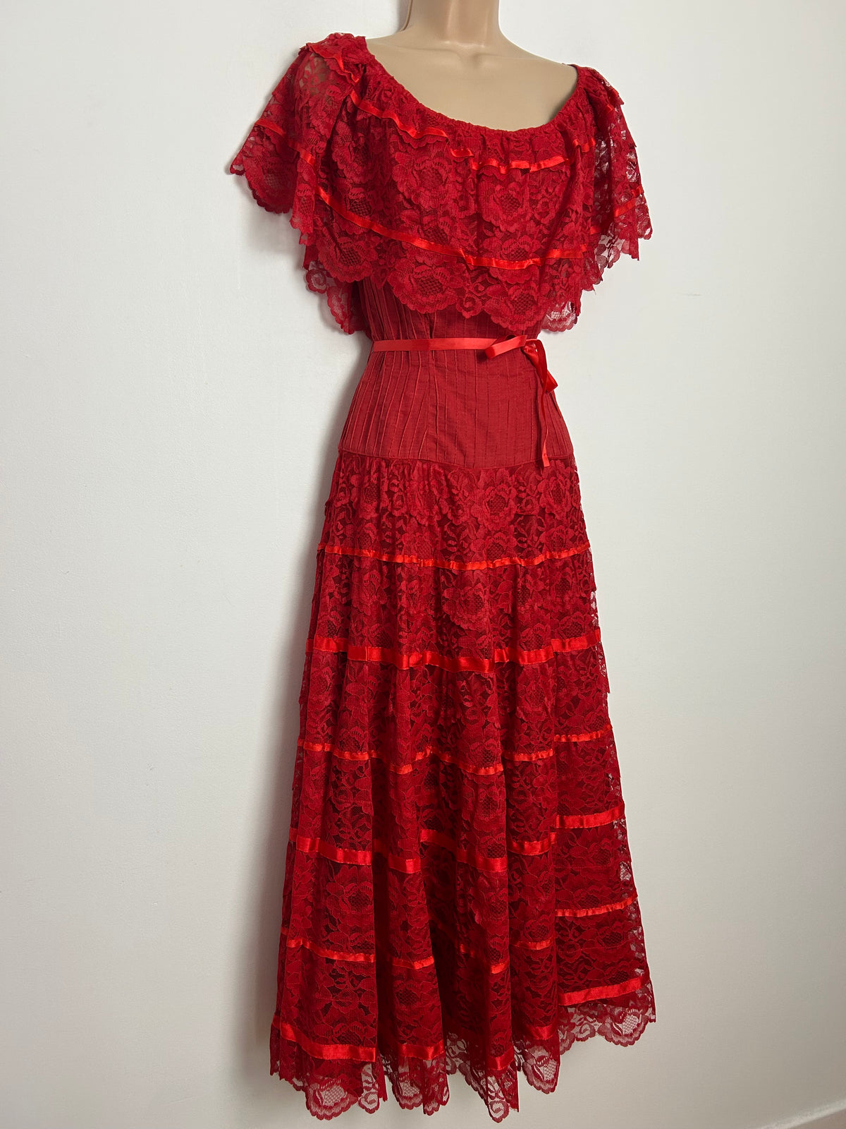 Vintage 1970s ROSA MEXICANO Size 10 Beautiul Red Cotton Pintuck & Lace Detail Mexican Maxi Dress