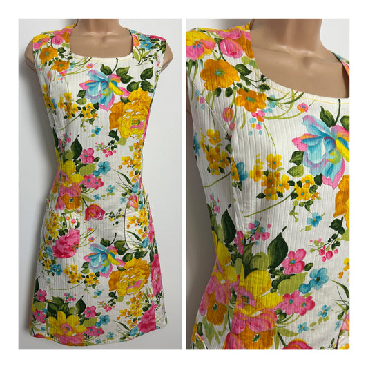 Vintage 1960s FELICE PARIS Size 8-10 White Pink Yellow & Blue Floral Simmer Mod Shift Dress