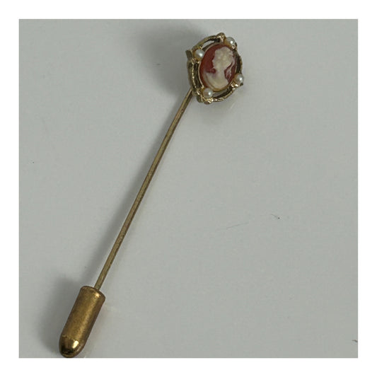 Vintage Circa 1960s Simulated Cameo Stick Pin With Faux Seed Pearls