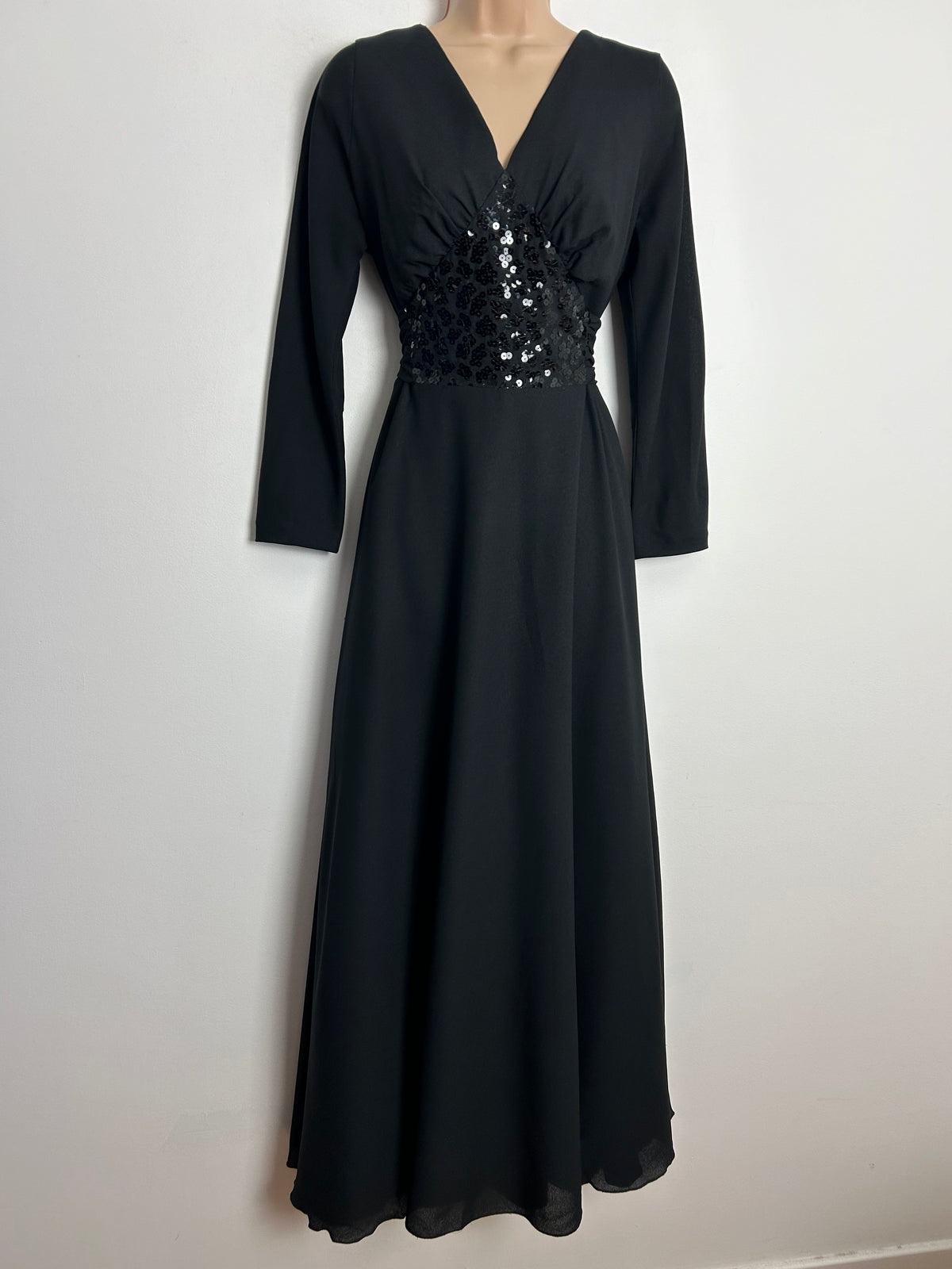 Vintage 1970s UK Size 14 Black Sequin Detail Long Sleeve Tie Back Evening Occasion Maxi Dress