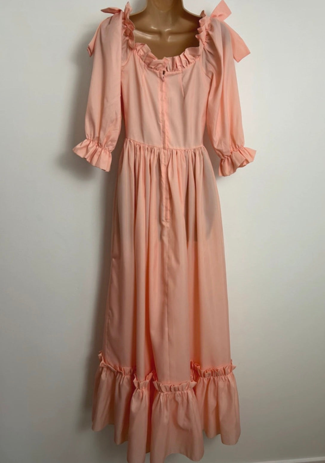 Vintage Late 1970s Size 6 Peach Bow Shoulder Detail Prairie Maxi Dress