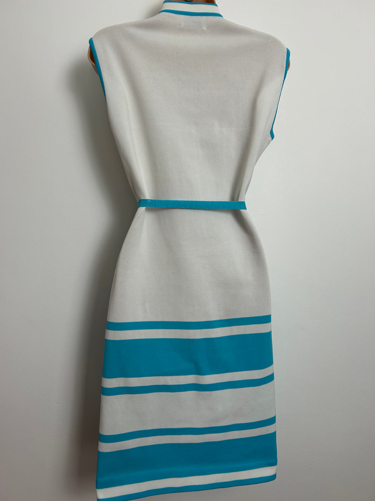 Vintage 1960s Size 12-14 White & Turquoise Stripe Sleeveless Belted Summer Mod Dress