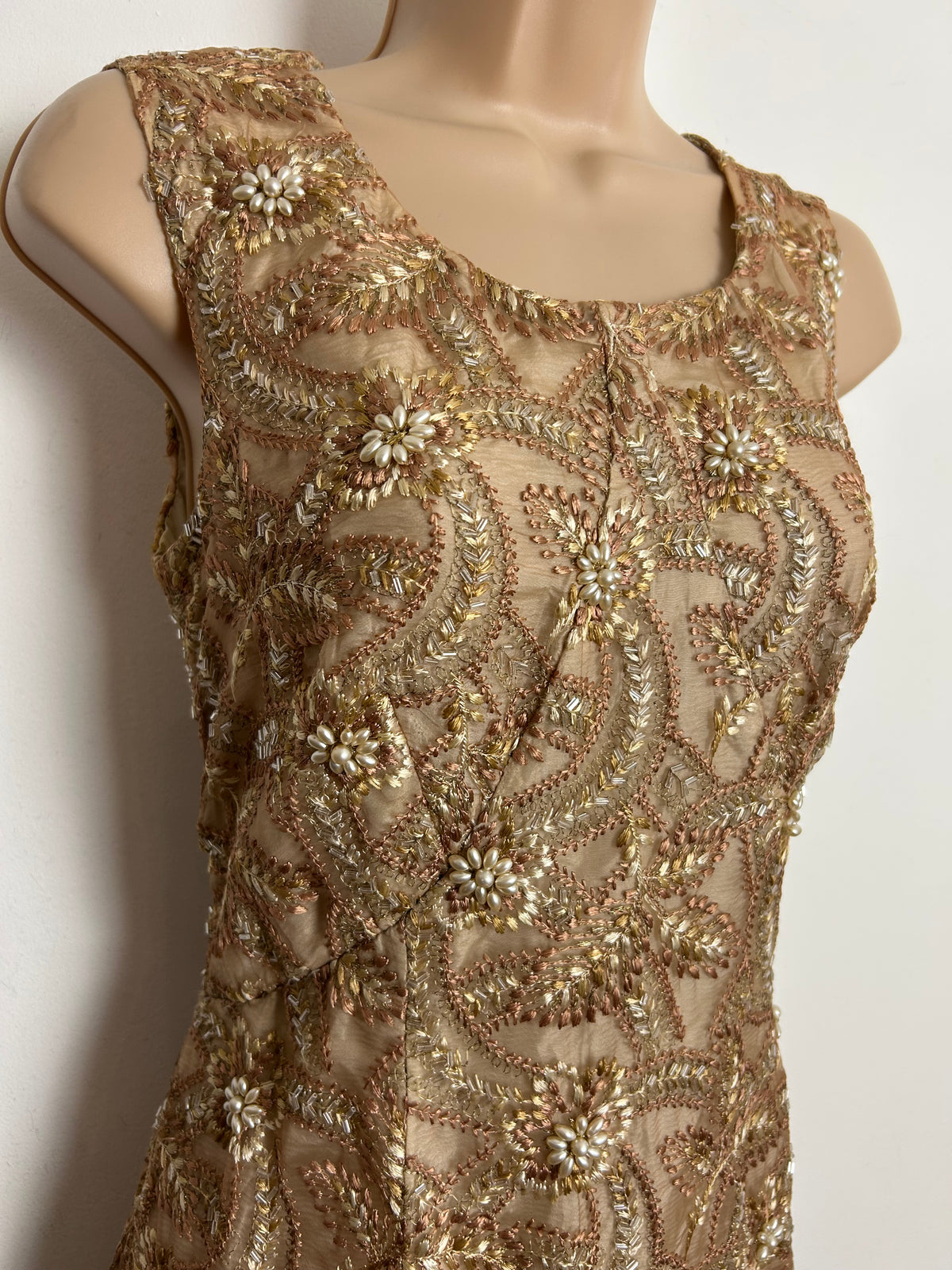 Vintage 1960s Size 6-8 Beige Silver & Gold Embroidered Bead Detail Evening Party Dress