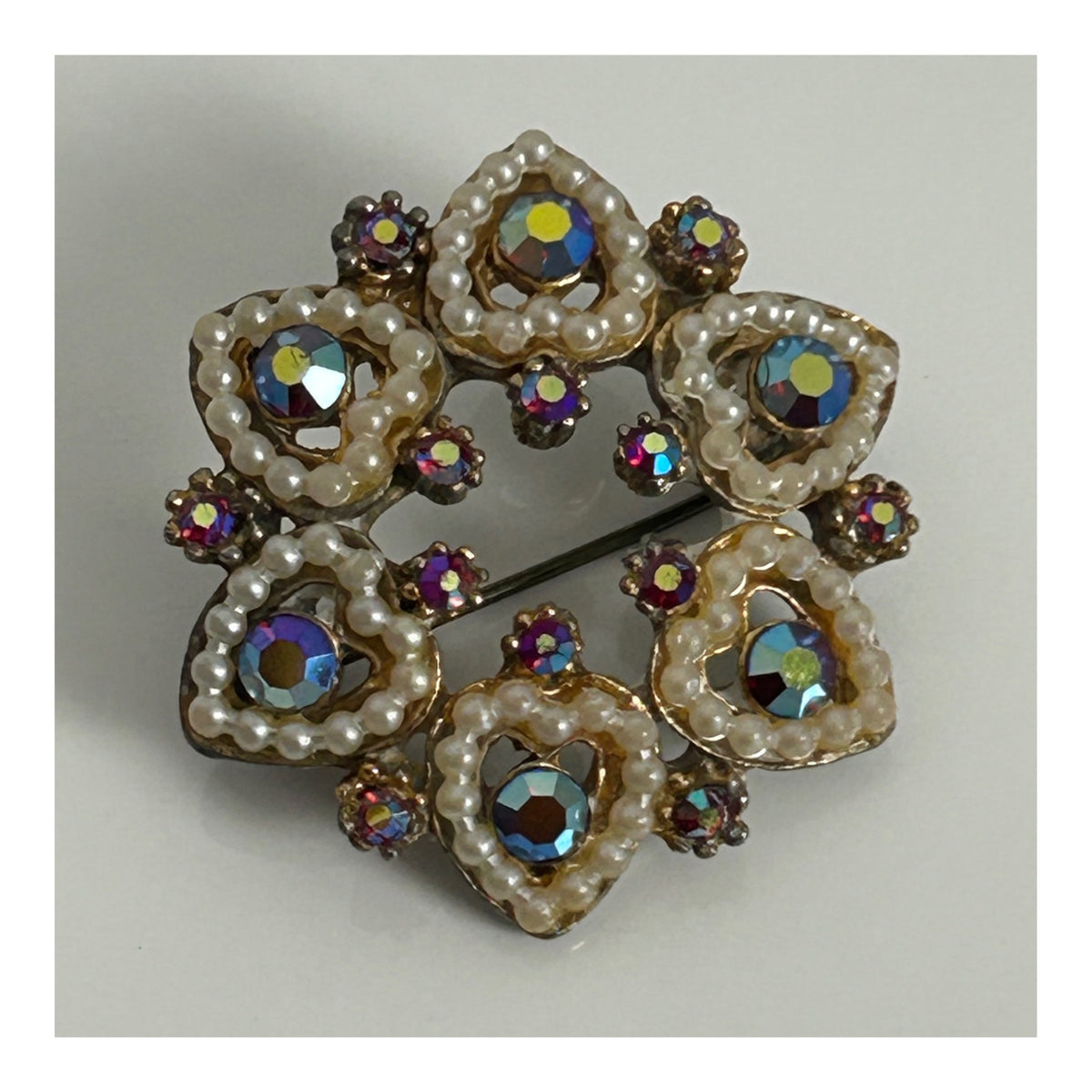 Vintage Late 1950s/Early 1960s Gold Tone Faux Pearl & Aurora Borealis Heart Wreath Brooch