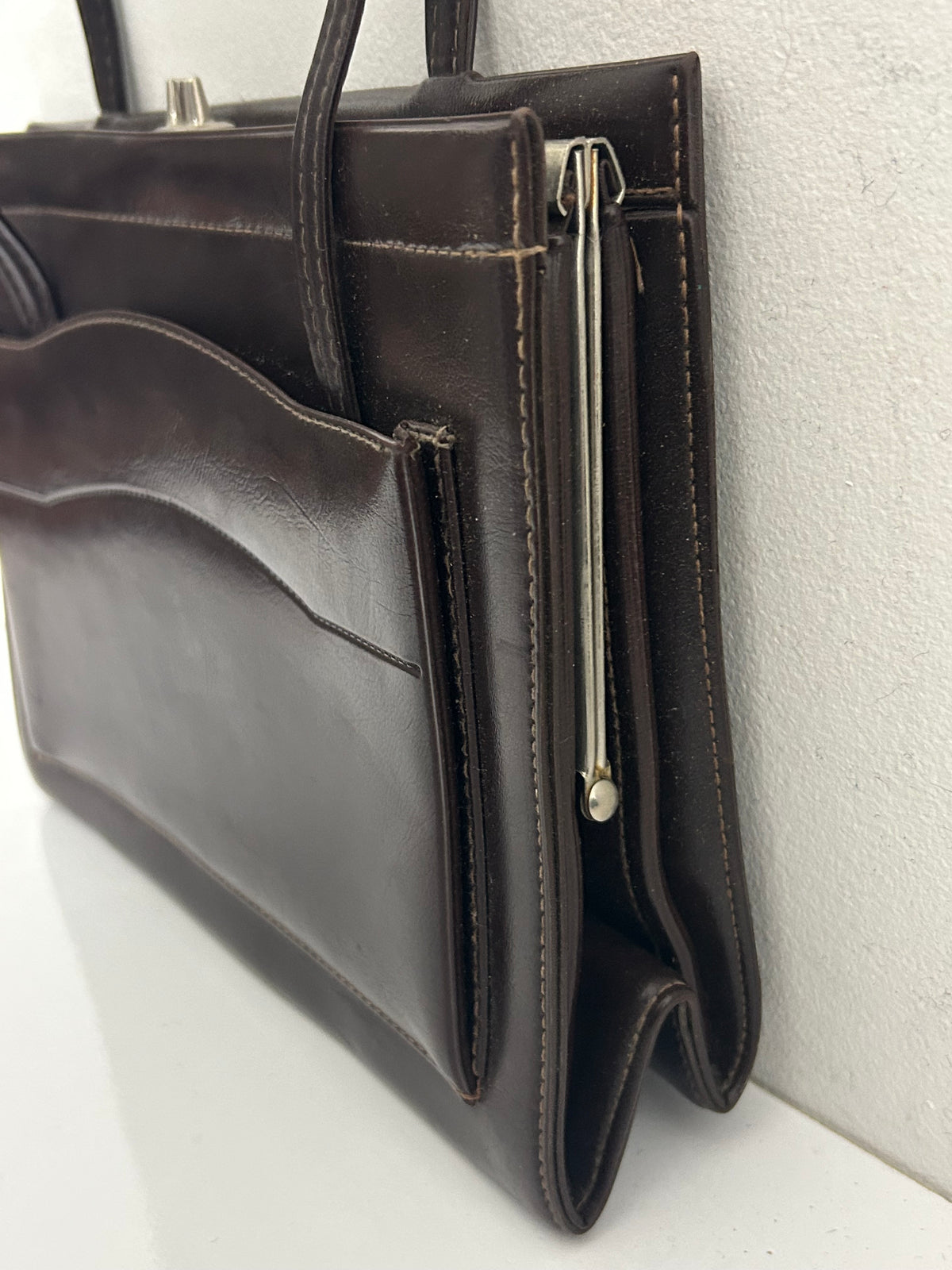 Vintage 1960s Gorgeous Dark Brown Leather Kelly Style Handbag