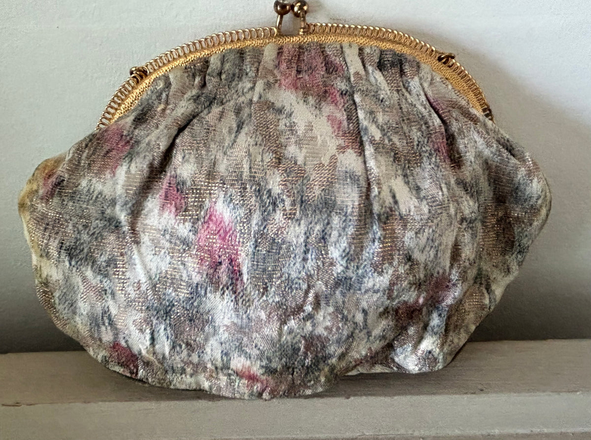 Vintage 1940s Small Cream Pink & Gold Jacquard Gold Tone Mini Purse Bag