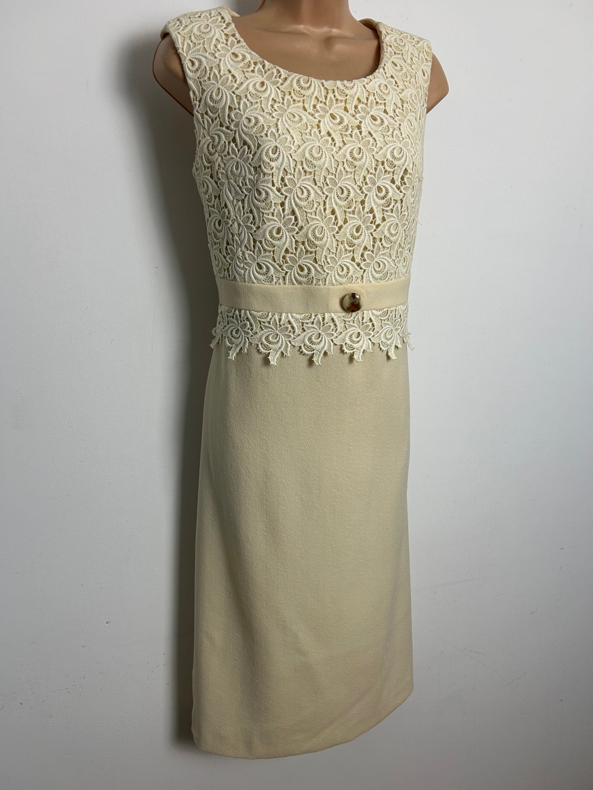 Vintage 1960s Size 14 Cream Pure New Wool Guipure Lace Bodice Mod Occasion Dress