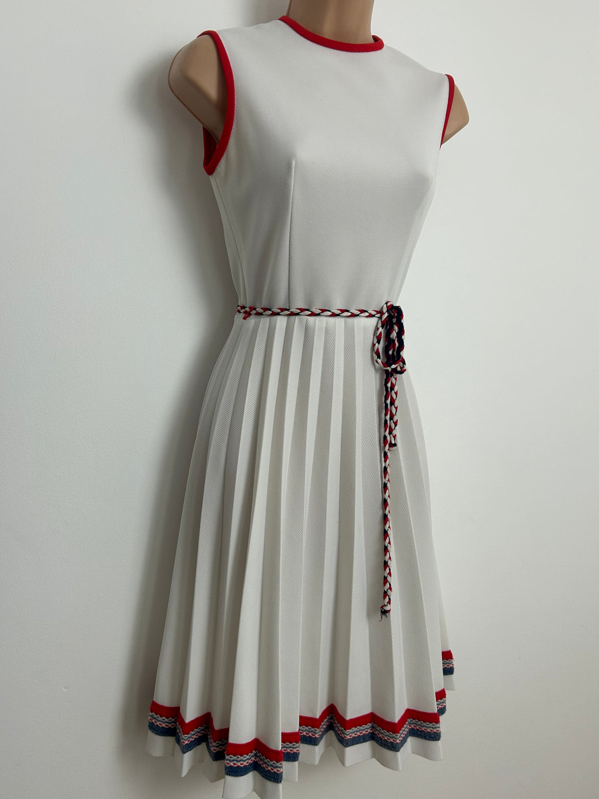 Vintage Early 1970s Size 6 White Red & Blue Stripe Braid Embellished Belted Pleated Summer Mod Dress