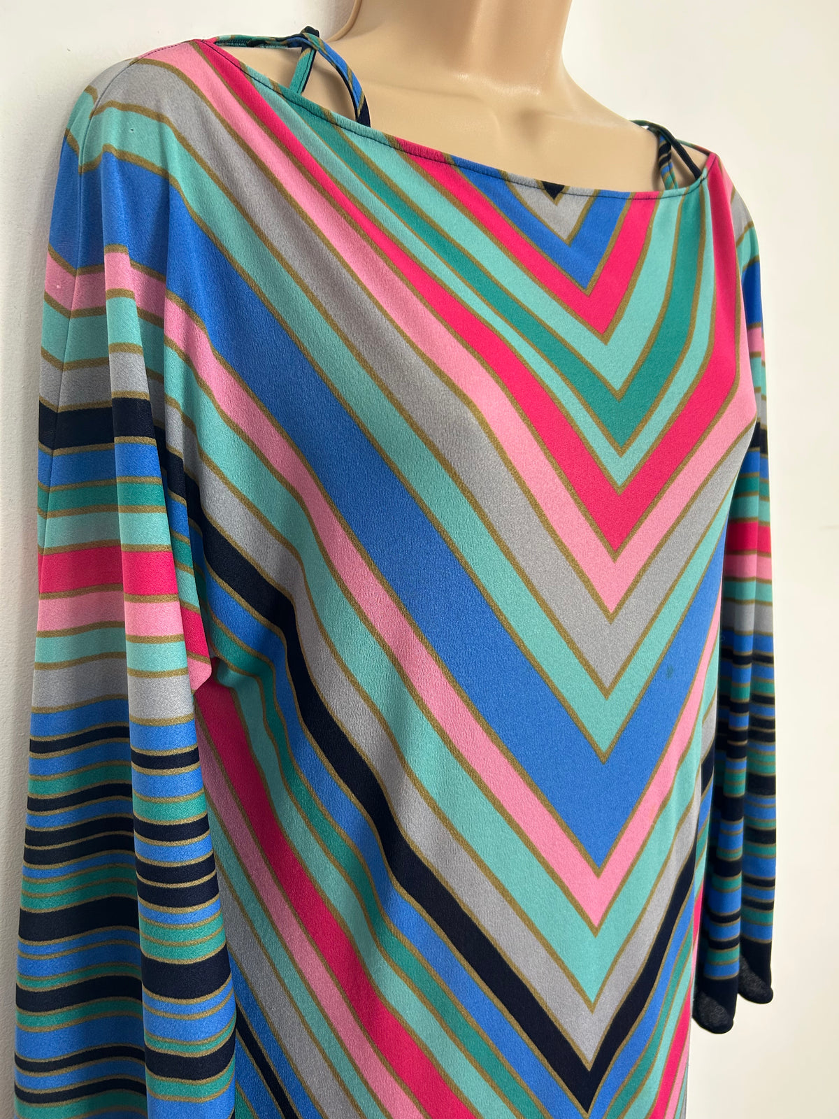 Vintage 1970s POMPADOUR Up To Size 12 Blue Pink Mint Green Chevron Stripe 3/4 Sleeve Criss Cross Strap Kaftan Style Maxi Dress
