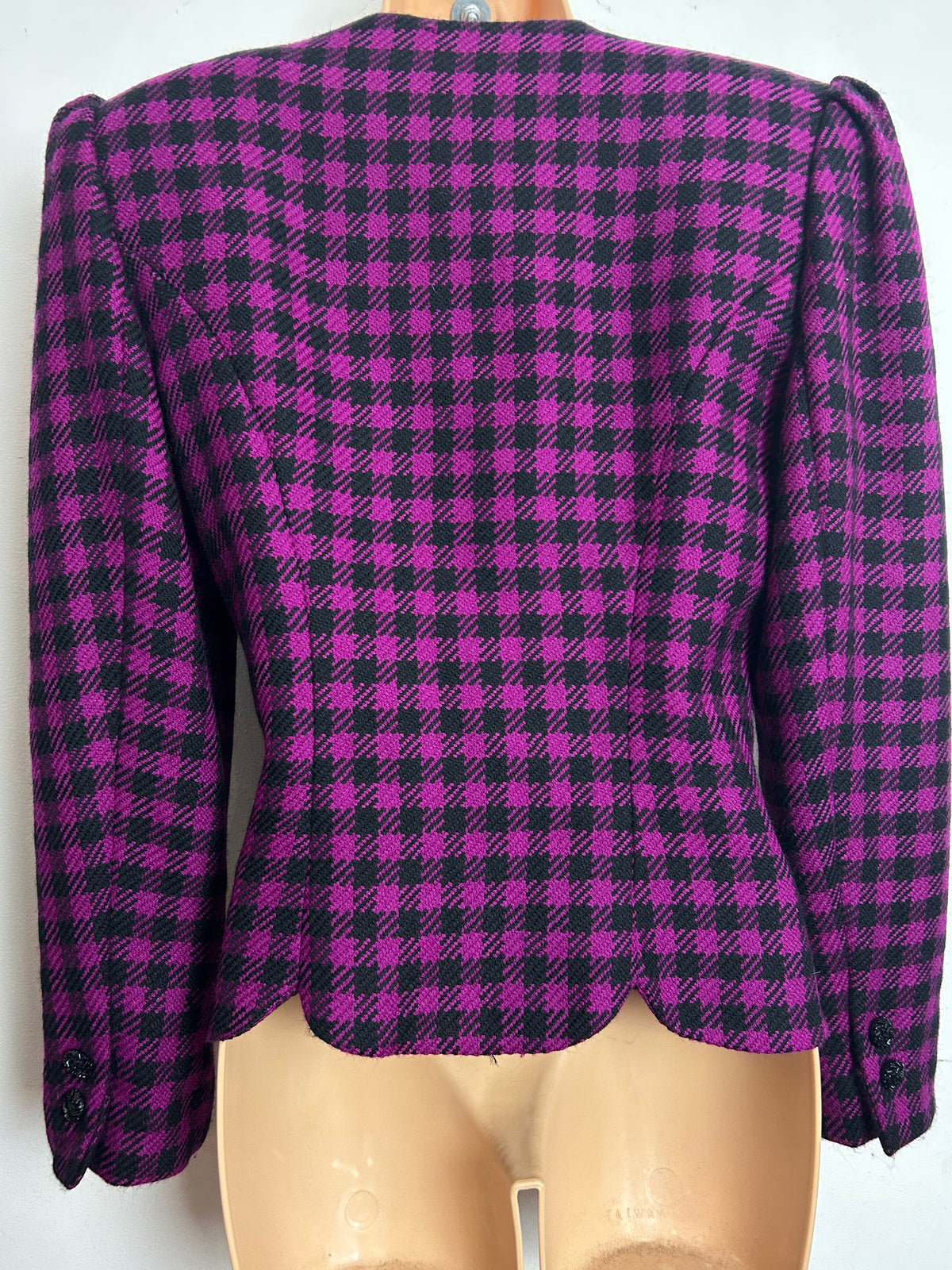 Vintage 1980s ALBERT NIPON Size 10 Dark Pink & Black Check 100% Wool Double Breasted Fitted Jacket