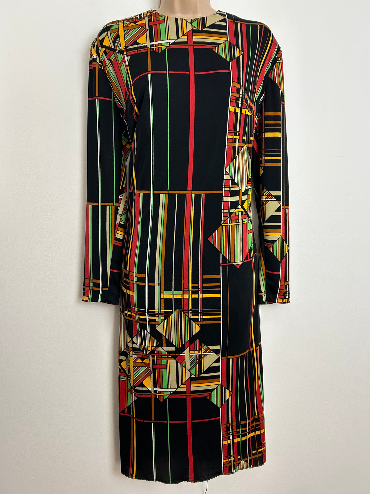 Vintage 1970s Size 14 Black Red Green Yellow & Beige Abstract Stripe Print Long Sleeve Shift Dress