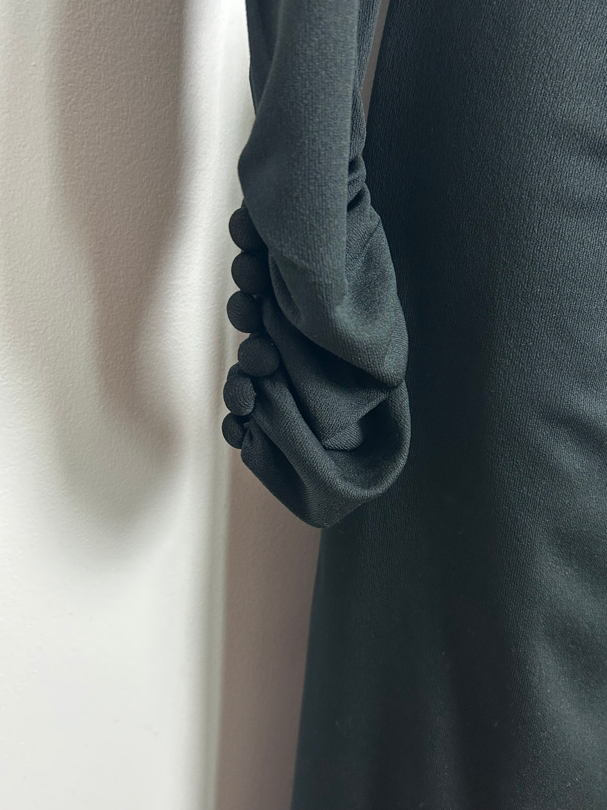 Vintage 1970s BERKERTEX Size 8 Classic Black Side Panel Long Sleeve Maxi Dress