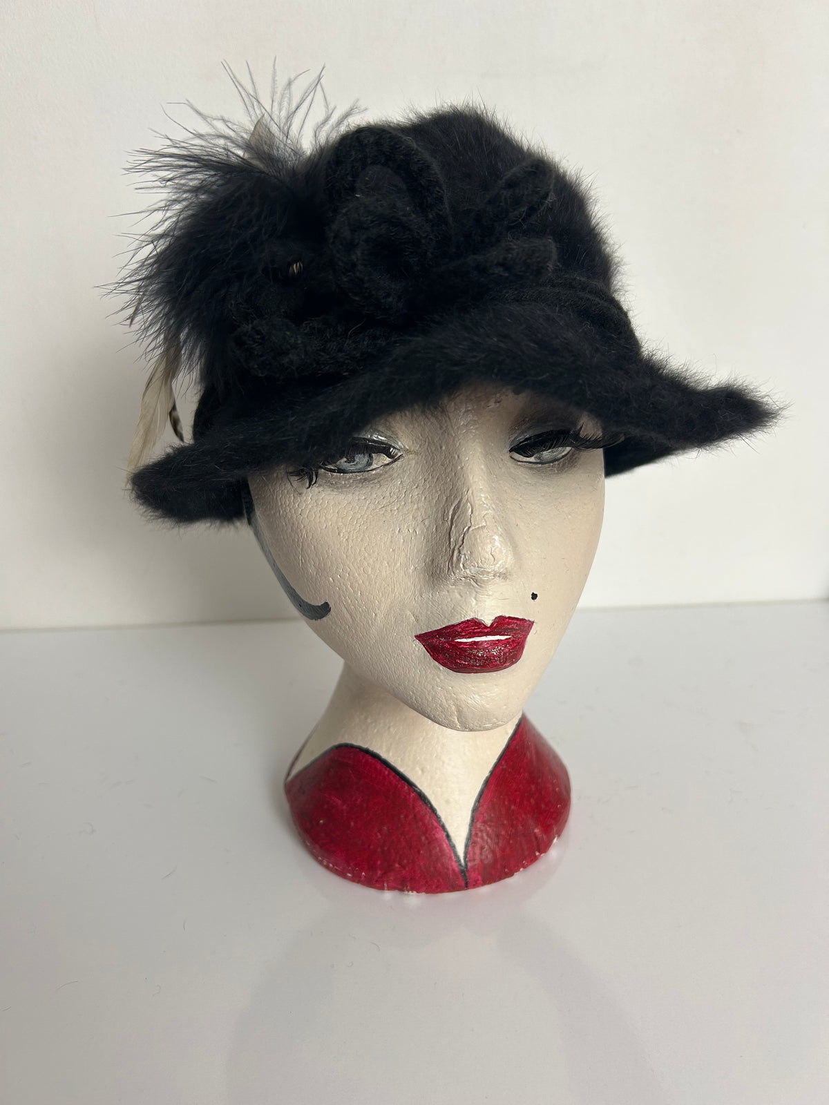 Vintage GOLDEN GATE Black Soft Angora Mix Pheasant Feather Detail Trilby Style Hat