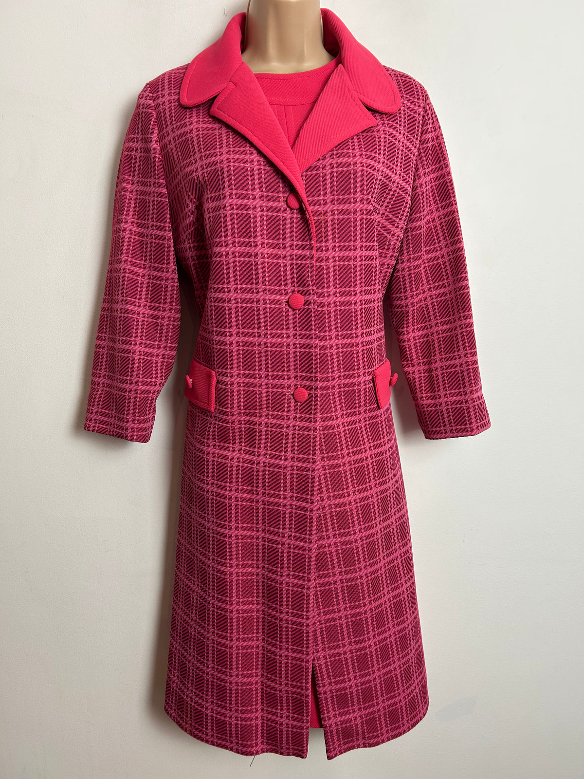 Vintage 1960s ALEXANDER CLARE UK Size 16 Hot Pink Mod Dress & Matching Jacket