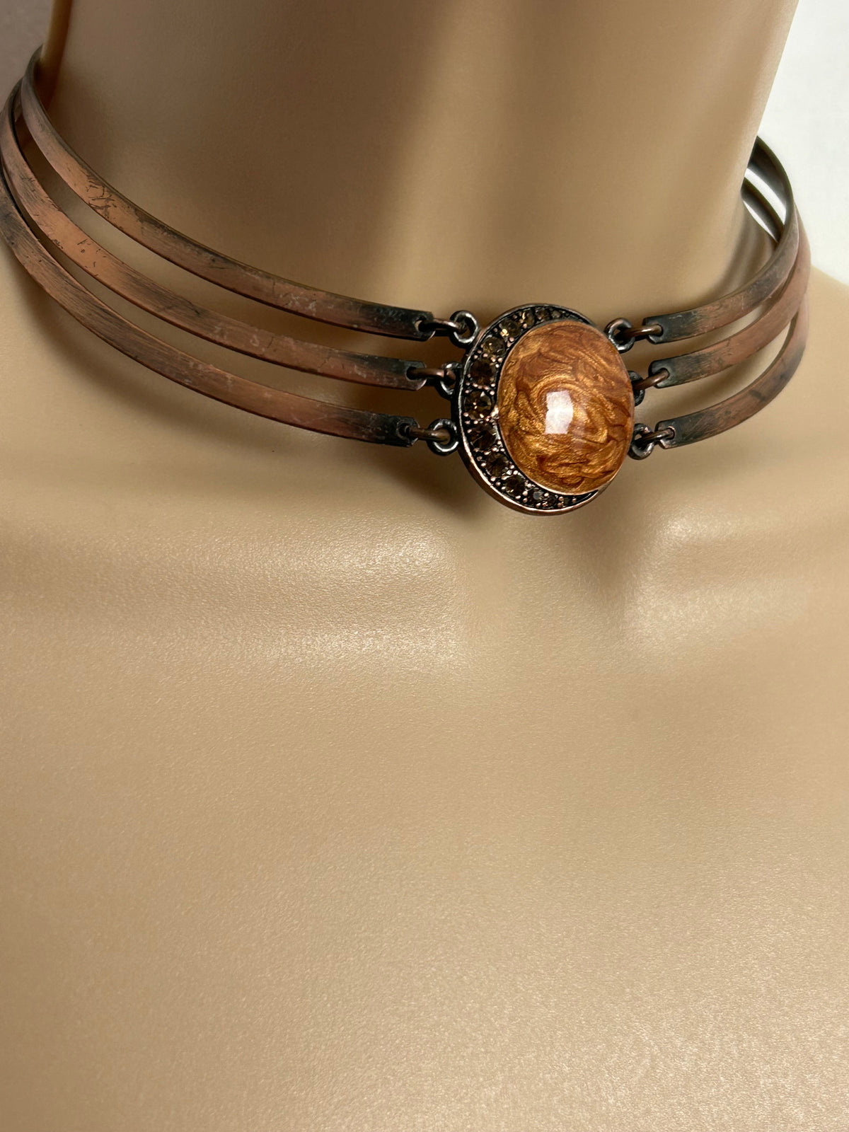 Vintage 90s Bronze Colour Base Metal Enamel & Diamante Set Choker Necklace