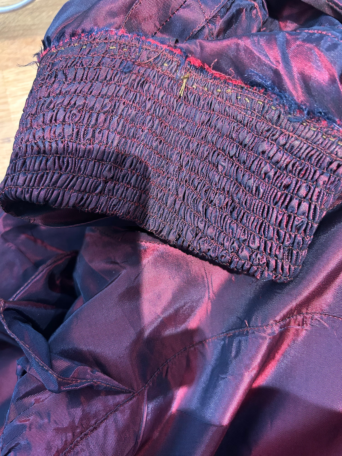 Vintage Original 1930s Size 8-10 Iridescent Plum Purple Satin Shirred Ruffle Detail Evening Dress