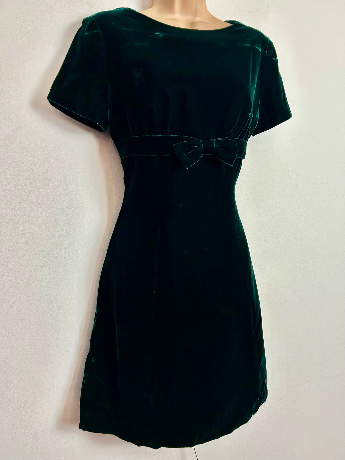 Vintage 1960s UK Size 8-10 Bottle Green Velvet Bow Detail Xmas Mod Dress