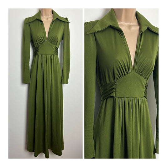 Vintage 1970s C&A Size 6 Moss Green Dagger Collar Long Sleeve Tie Back Maxi Dress