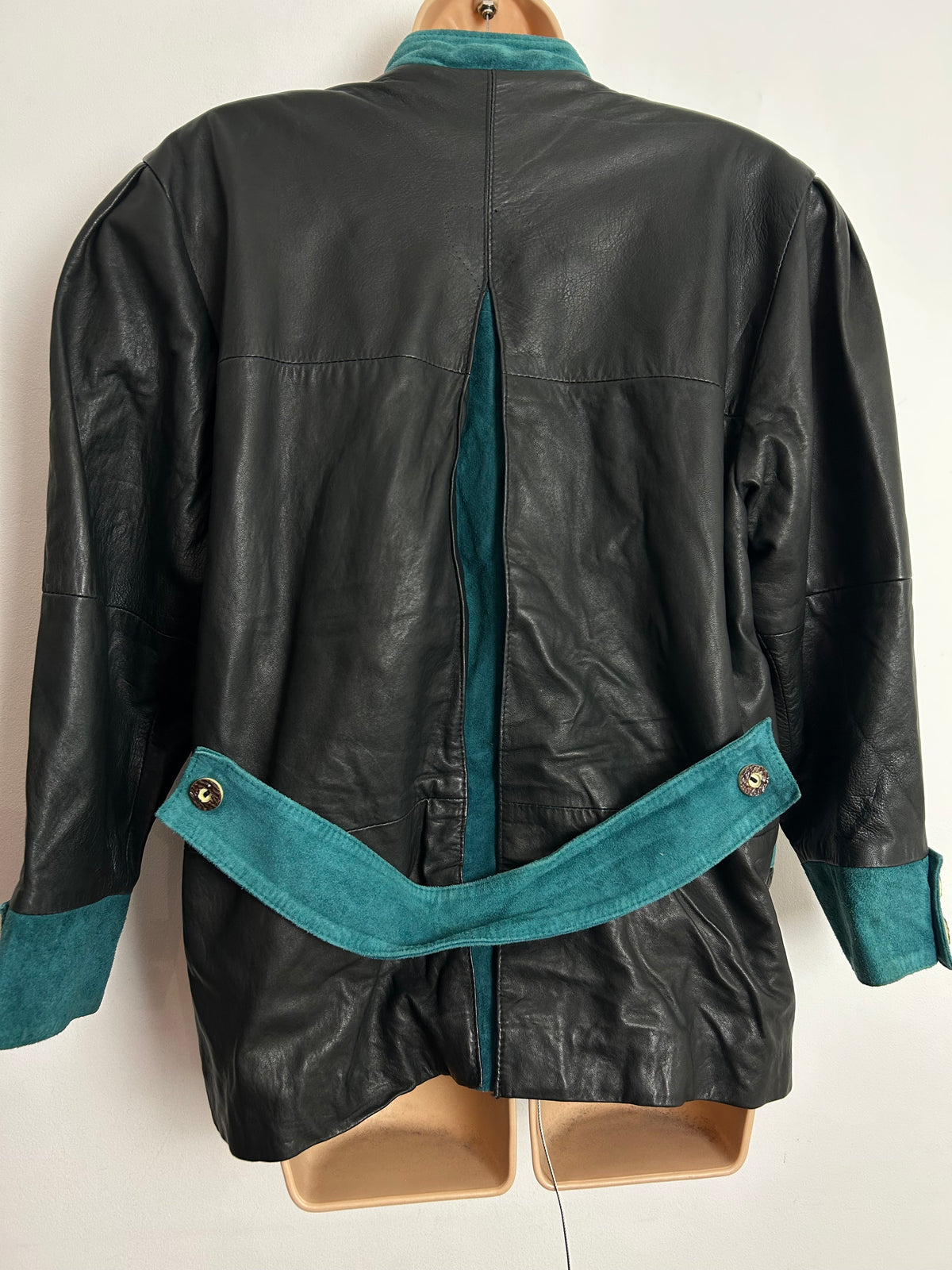 Vintage 1980s Up To Size 14 Black Teal & Red Supple Leather & Suede Open Fronted Austrian Leather Jacket