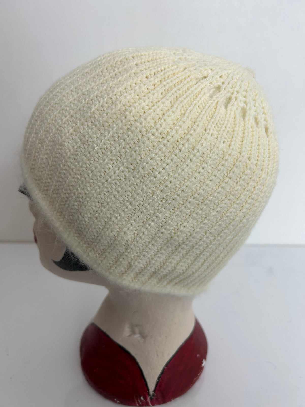 Vintage Cream Wool & Angora Mix Chunky Knit Beanie Style Hat