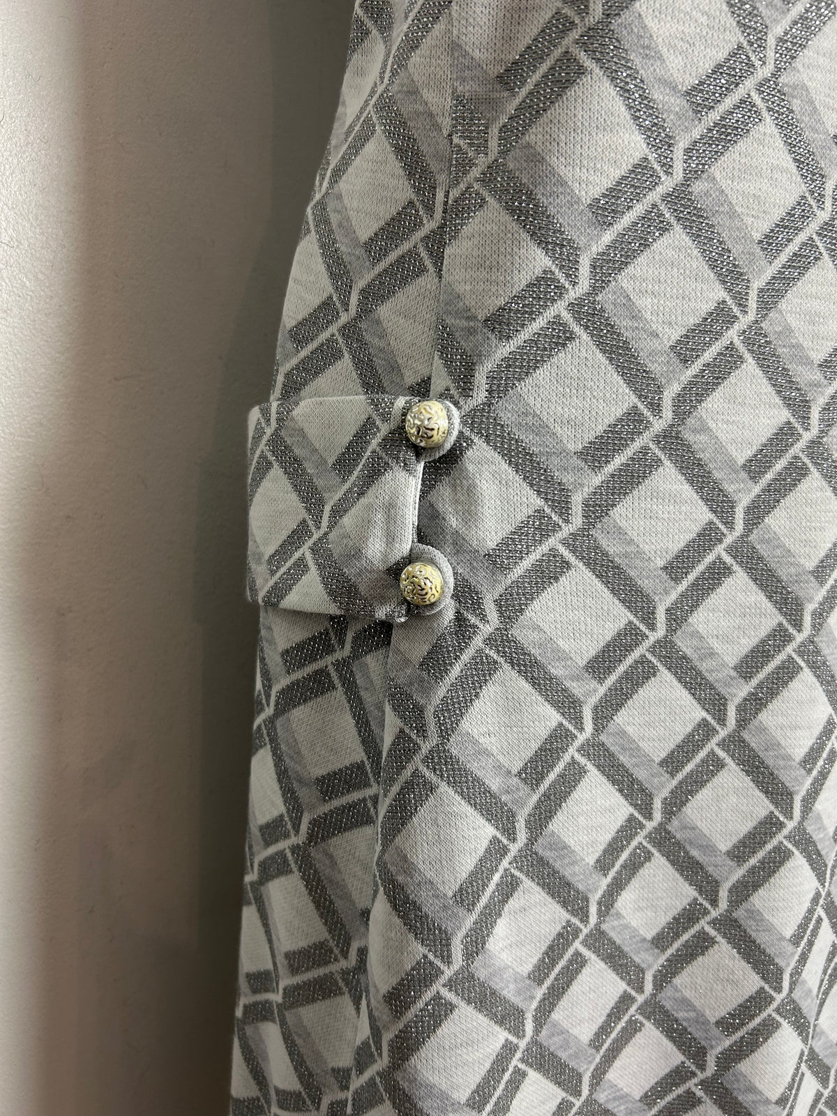 Vintage 1960s PHILIP KUNICK Size 16 Silver & White Op Art Cube Print Mod Shift Dress