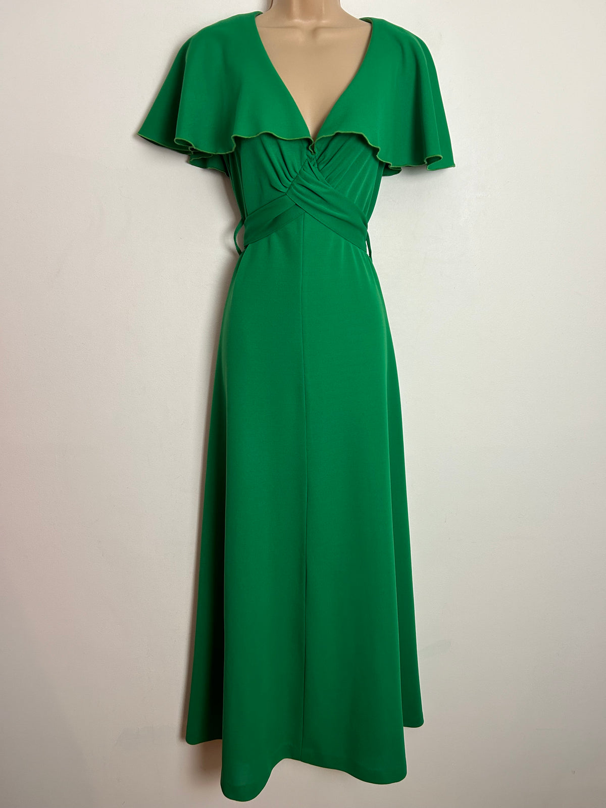 Vintage 1970s UK Size 8 Green Cape Sleeve Cross Over Tie Back Boho Maxi Dress