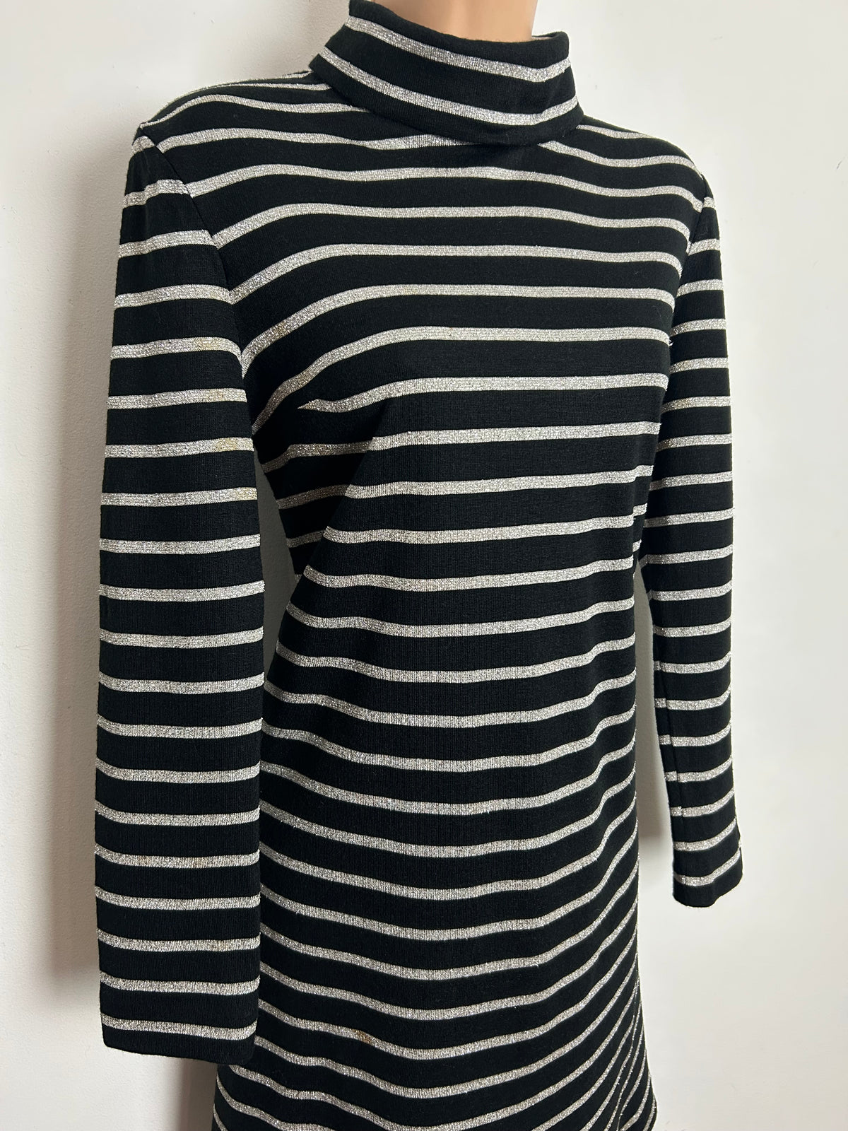 Vintage 1970s JOHN MARKS Size 12-14 Black & Silver Lurex Stripe Long Sleeve Shift Dress