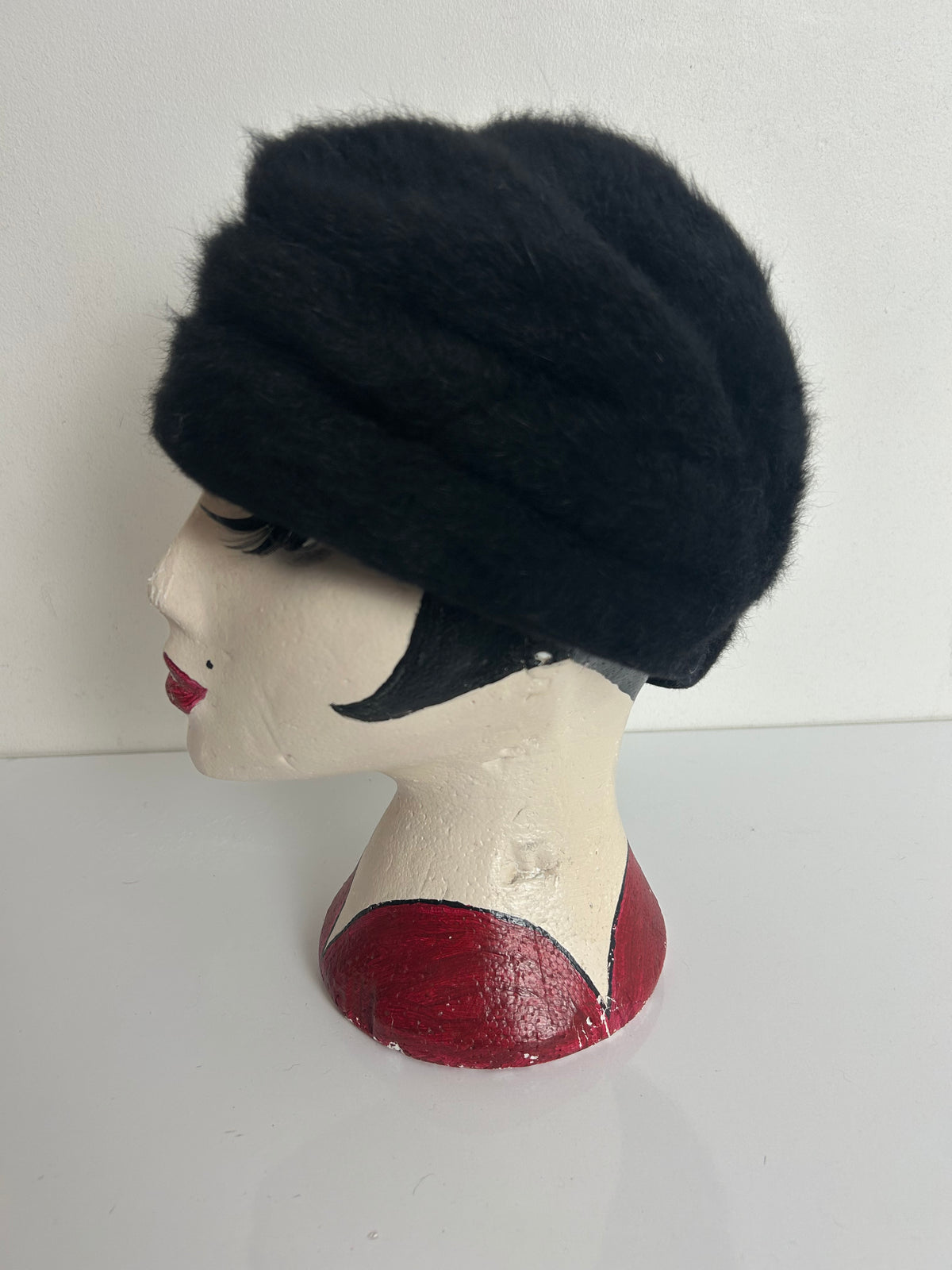 Vintage 1960s Black Angora Mix Turban Style Pill Box Hat