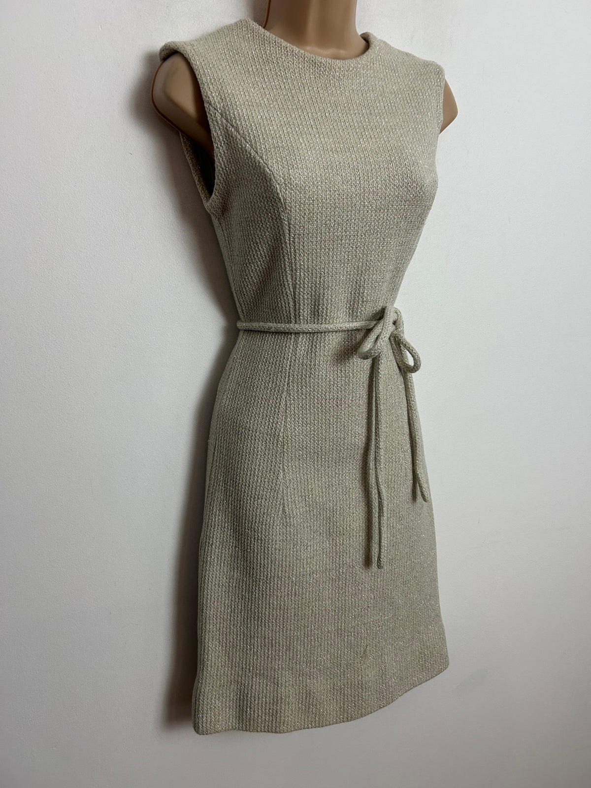 Vintage 1960s UK Size 6-8 Winter White & Silver Metallic Thread Belted Xmas Party Mod Dress