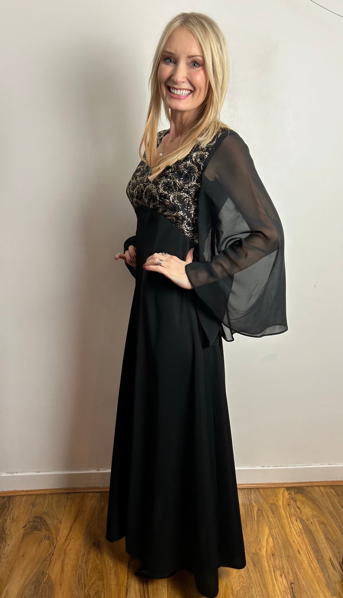 Vintage 1970s UK Size 8 Black & Metallic Gold Flared Sleeve Xmas Party Occasion Evening Maxi Dress