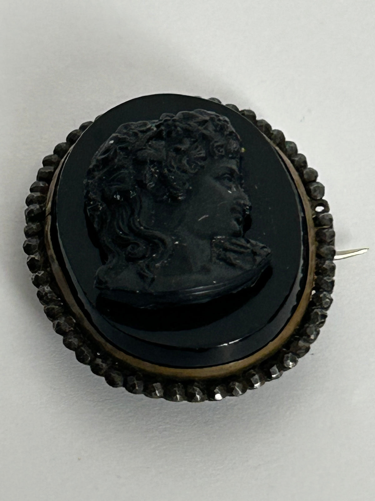 Antique Victorian Pinchbeck & Jet Mourning Cameo Brooch
