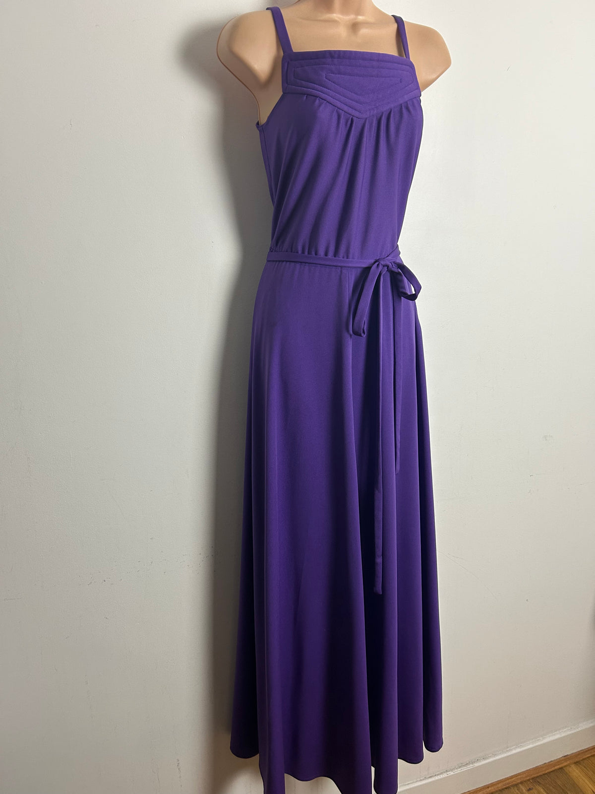 Vintage 1970s Size 6-8 Purple Sleeveless Stitch Panel Detail Maxi Dress