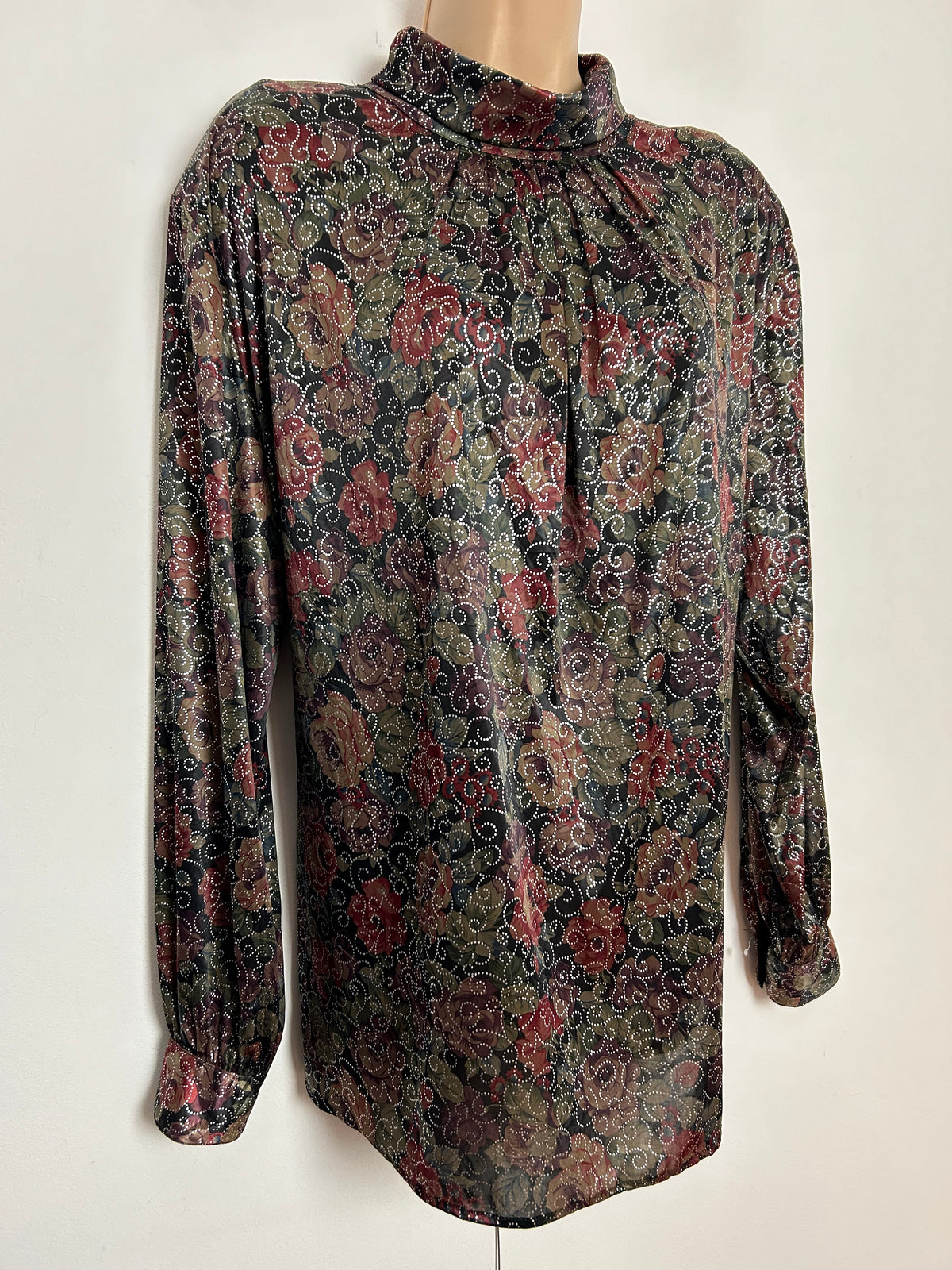 Vintage 1980s UK Size 14-16 Dark Green & Dark Red Shiny Fabric With Silver Swirly Pattern Long Sleeve Top