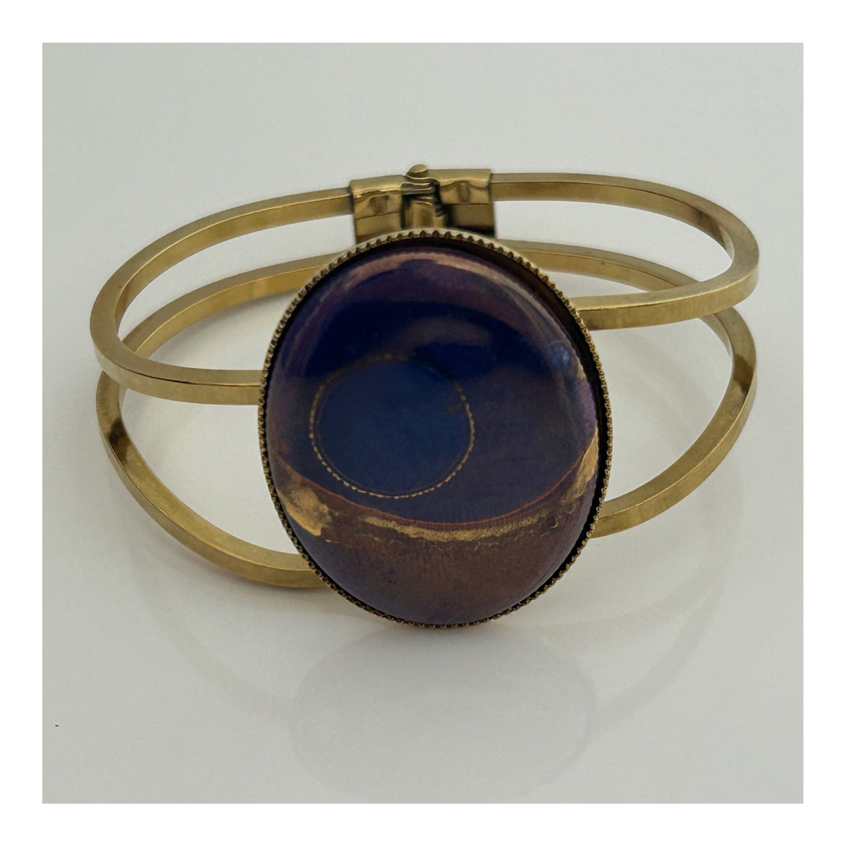 Vintage Gold Tone & Purple Hinged Cuff Style Bracelet/Bangle