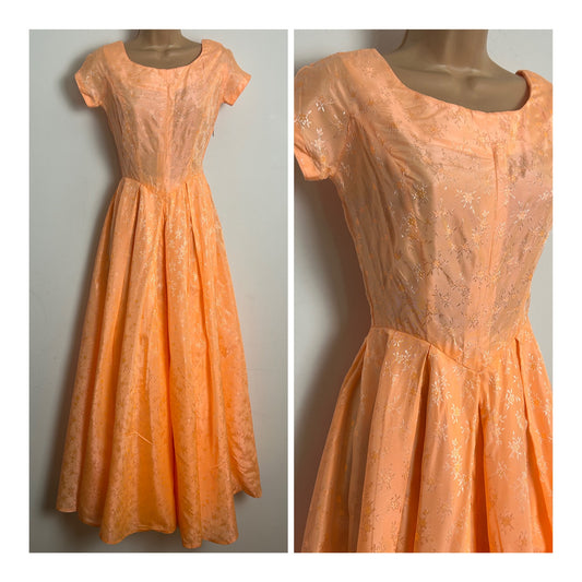 Vintage Late 1950s Size 6 Orange Floral Jacquard Short Sleeve Pleated Summer Occasion Maxi Dress