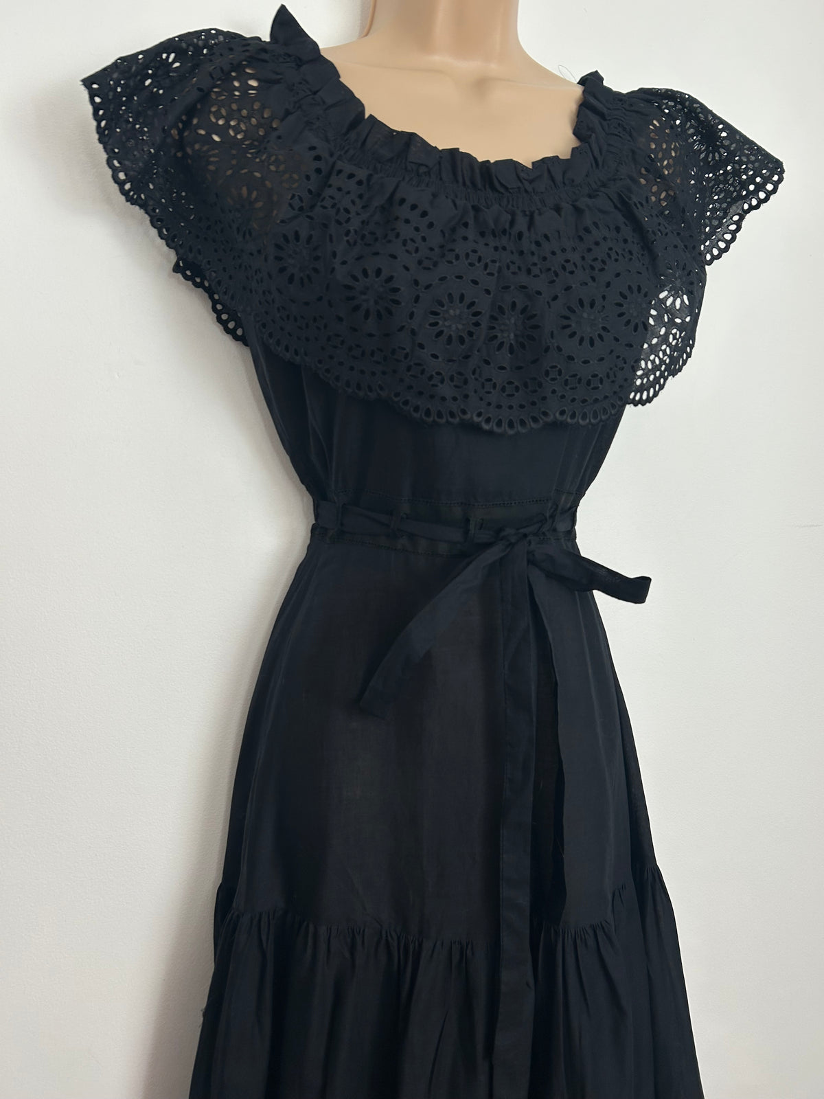 Vintage 1970s Size 6 VERA MONT PARIS Black Cotton Bertha Collar Boho Prairie Maxi Dress