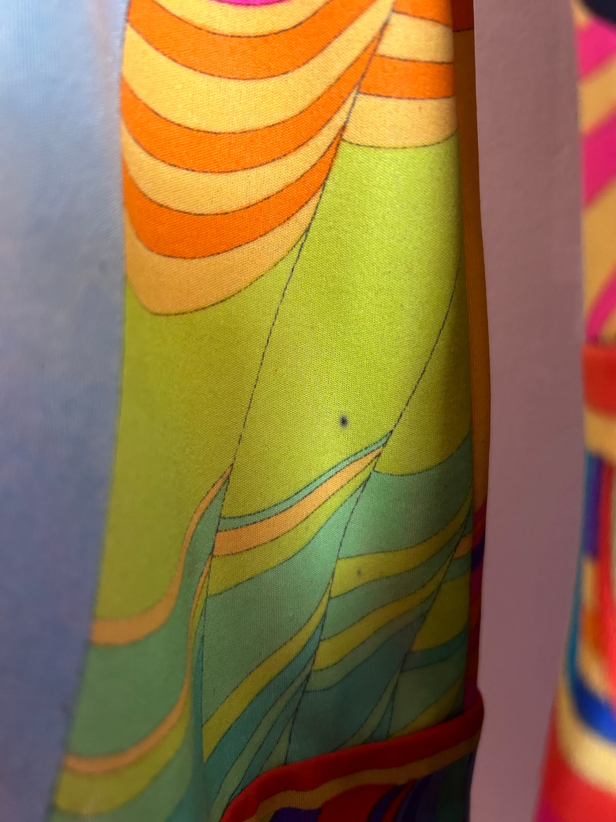 Vintage 1970s LEONARD PARIS UK Size 12 Stunning Vibrant Abstract Print Mikado Silk Jersey Designer Dress
