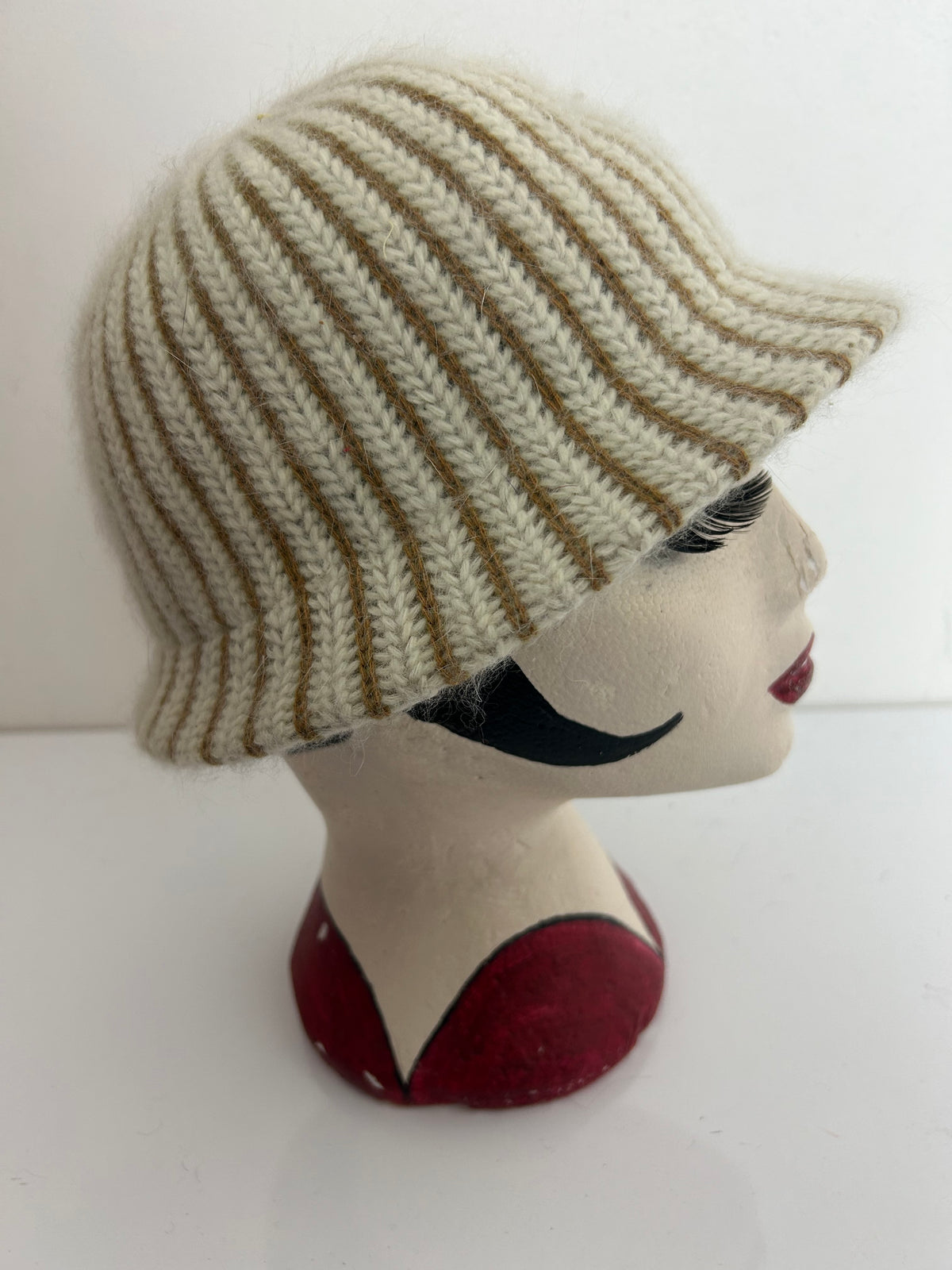 Vintage Cream & Tan Brown Stripe Knit Bucket Style Hat